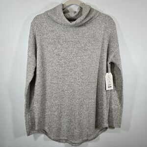 Time and Tru Women’s 2 Sweater Set Size Medium Pink V-Neck & Gray Turtleneck NWT